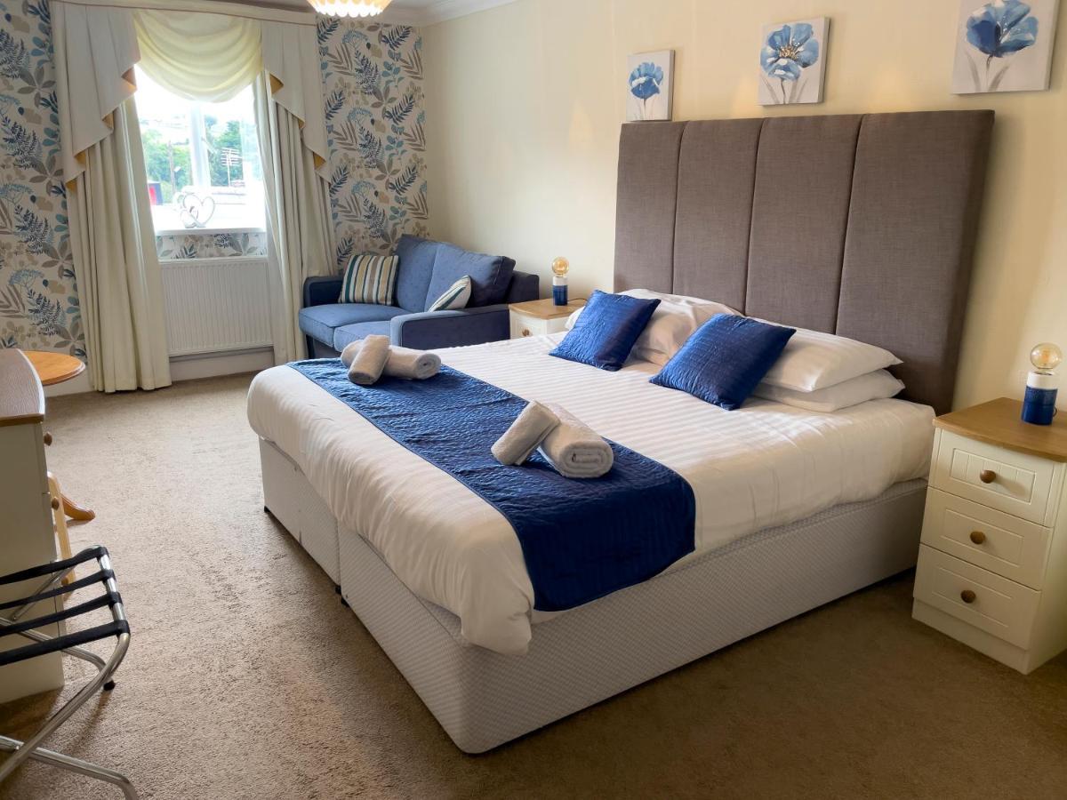 Llanina Arms Hotel Llanarth  Ngoại thất bức ảnh
